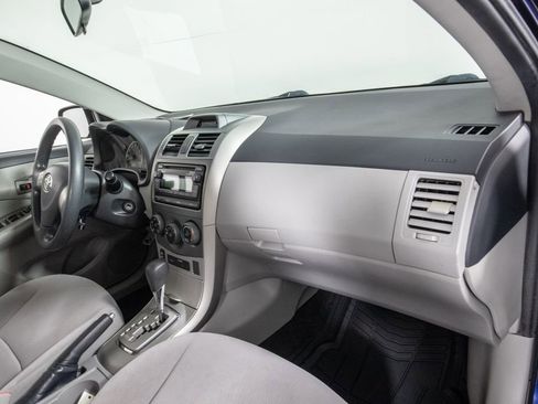 Used 2012 Toyota Corolla LE FWD image 16