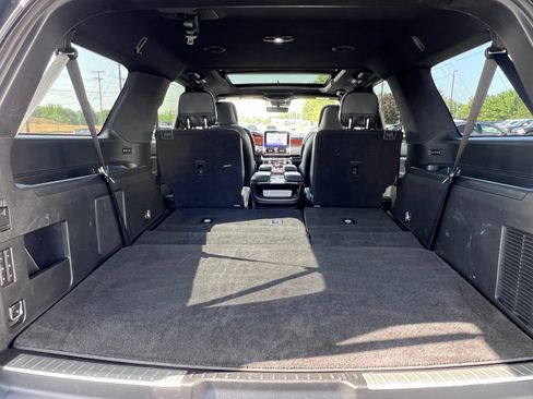Used 2019 Lincoln Navigator L Reserve AWD/4WD image 12