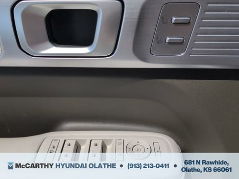 Used 2025 Hyundai Santa Fe Calligraphy AWD/4WD image 16