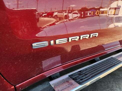 Used 2020 GMC Sierra 1500 SLT RWD image 6