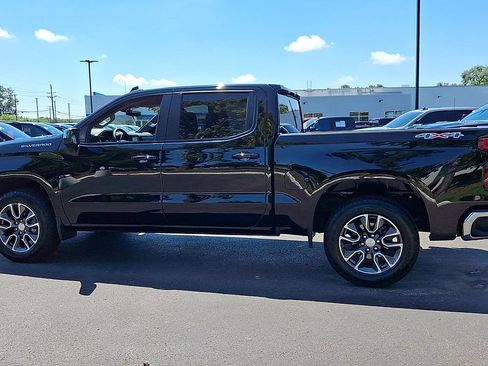 Certified 2024 Chevrolet Silverado 1500 LT AWD/4WD image 8
