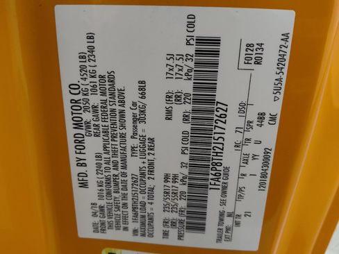 Used 2018 Ford Mustang Coupe RWD image 33