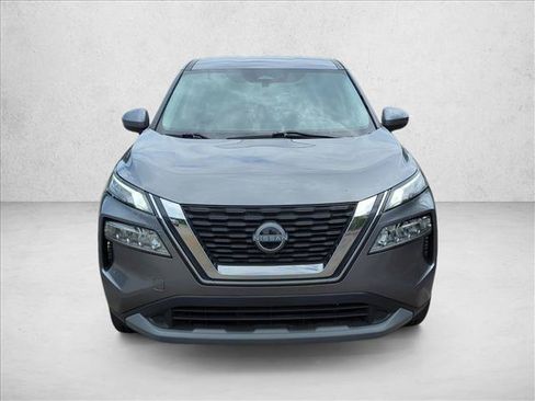 Used 2023 Nissan Rogue SV AWD/4WD image 2