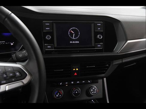 Certified 2024 Volkswagen Jetta Sport FWD image 9