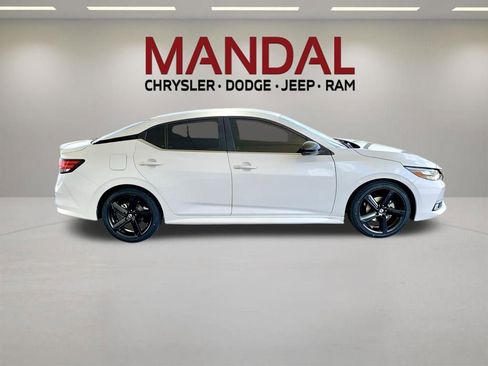 Used 2022 Nissan Sentra SR FWD image 6