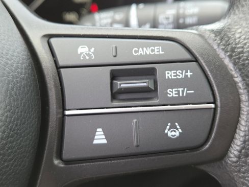 Used 2024 Honda CR-V EX image 8