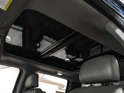 Used 2016 Ford F150 Lariat w/ Equipment Group 502A Luxury RWD image 6