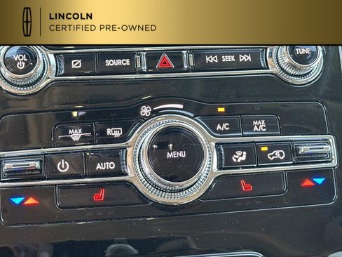 Certified 2022 Lincoln Corsair FWD image 23