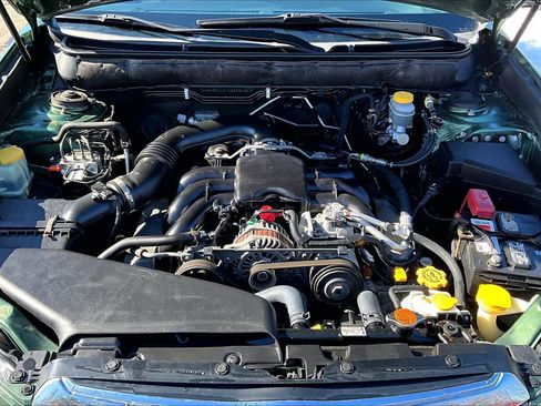 Used 2012 Subaru Outback 3.6R Limited image 32