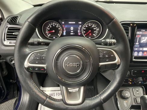 Used 2018 Jeep Compass Limited AWD/4WD image 14