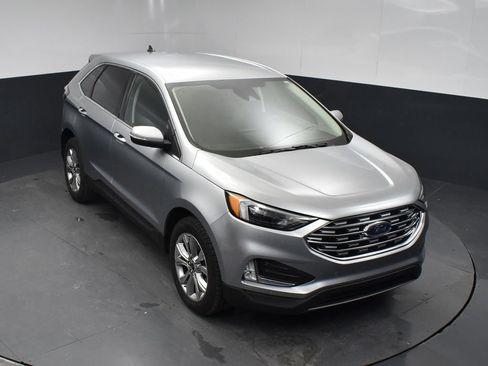 Used 2024 Ford Edge Titanium AWD/4WD image 35
