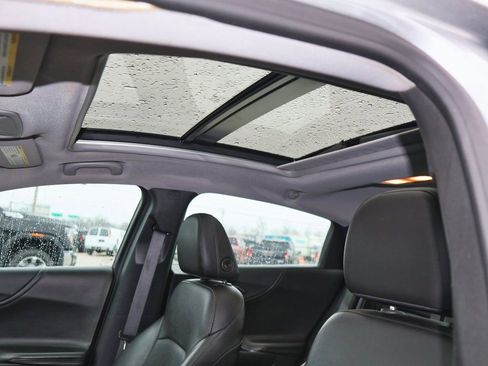 Used 2020 Chevrolet Malibu Premier image 7