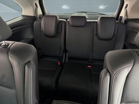 Used 2025 Honda Odyssey EX-L image 24