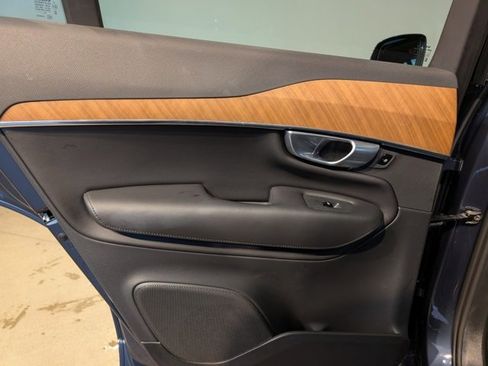 Used 2024 Volvo XC90 B6 Plus w/ Protection Package Premier image 23