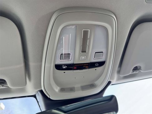 Certified 2024 Volvo XC60 B5 Plus w/ Protection Package Premier image 29