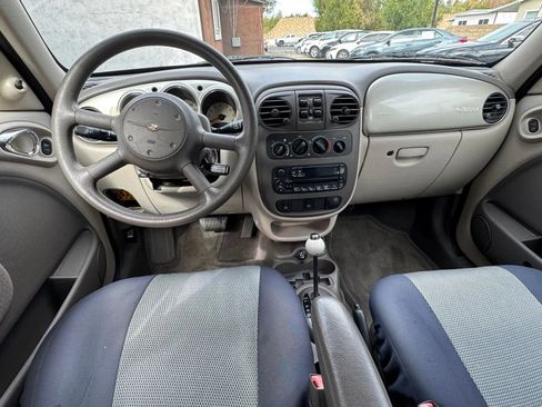 Used 2004 Chrysler PT Cruiser w/ PWR Convenience Group image 11