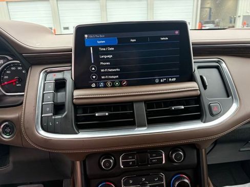 Used 2021 Chevrolet Tahoe High Country w/ Premium Package image 13