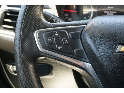 Used 2019 Chevrolet Equinox LT FWD image 7