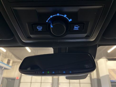 Used 2023 Toyota Tacoma TRD Off-Road image 29