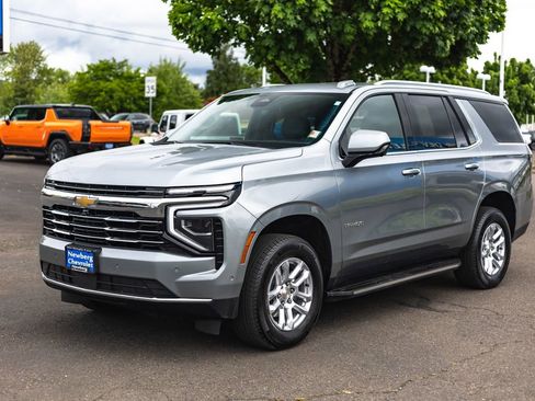 Used 2025 Chevrolet Tahoe LT AWD/4WD image 6