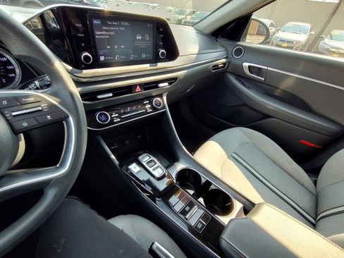 Used 2021 Hyundai Sonata SEL w/ Cargo Package image 19