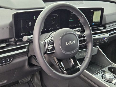 Certified 2026 Kia Carnival SX Prestige FWD image 20