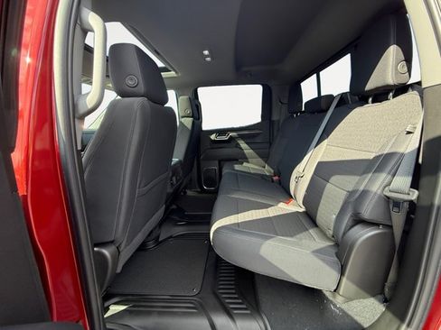 Used 2025 Chevrolet Silverado 1500 RST AWD/4WD image 12