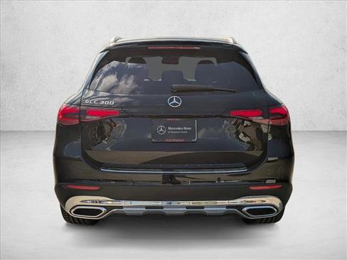 Certified 2026 Mercedes-Benz GLC 300 image 8