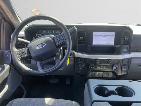 Used 2025 Ford F250 XLT AWD/4WD image 10
