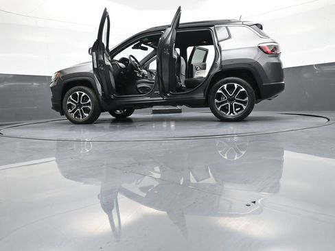 Used 2023 Jeep Compass Limited AWD/4WD image 47