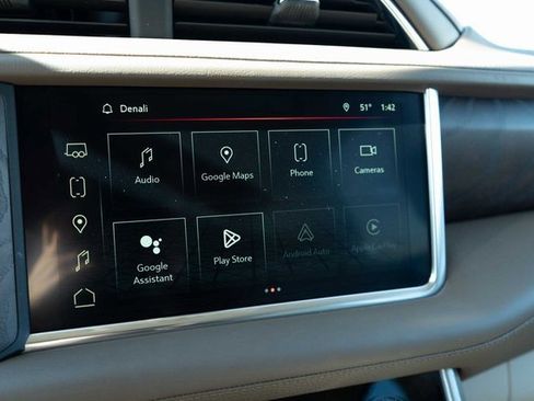 Used 2022 GMC Yukon Denali w/ Max Trailering Package image 21