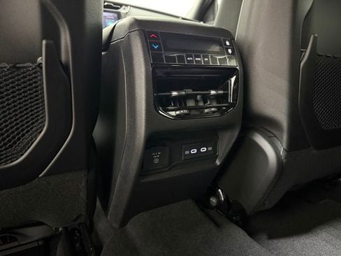 New 2026 Jeep Grand Cherokee L 4WD image 22