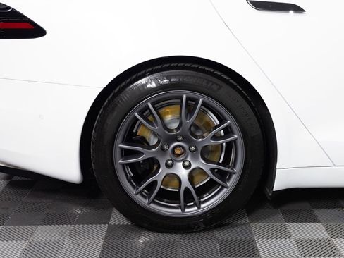 Used 2022 Tesla Model S Plaid image 40