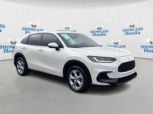 Certified 2024 Honda HR-V LX image 10