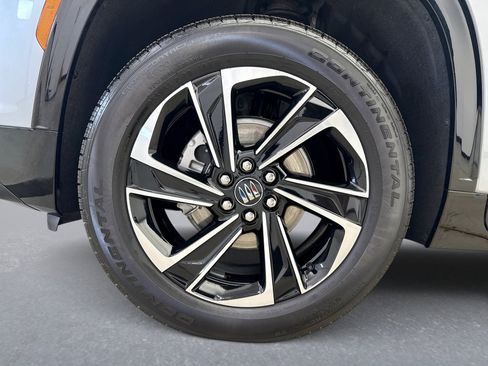 Used 2025 Buick Enclave Sport Touring AWD/4WD image 25