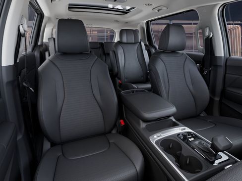 New 2026 Kia Carnival SX Prestige FWD image 15