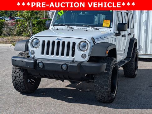 Used 2017 Jeep Wrangler Unlimited Rubicon w/ Connectivity Group image 7