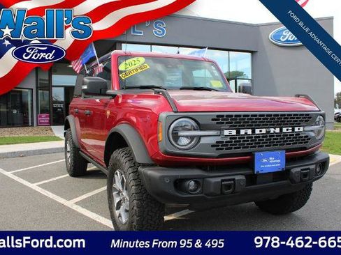 Certified 2025 Ford Bronco Badlands image 3