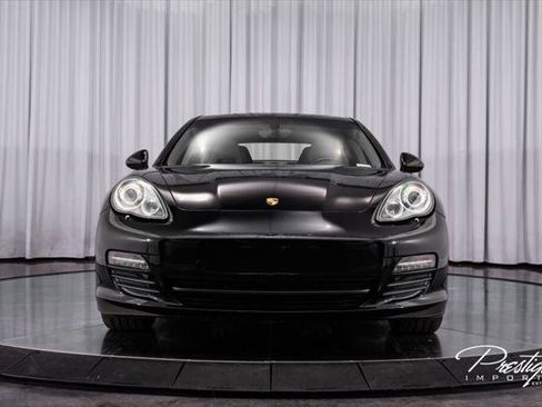 Used 2010 Porsche Panamera S image 3