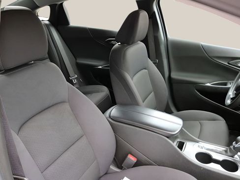 Used 2024 Chevrolet Malibu LT FWD image 18