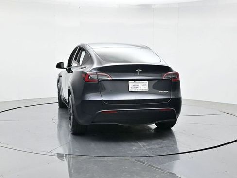 Used 2025 Tesla Model Y Long Range AWD/4WD image 8