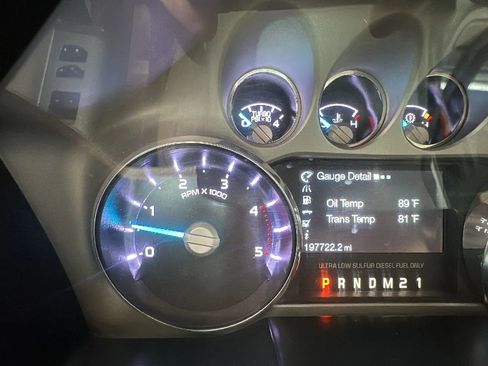 Used 2015 Ford F250 Lariat w/ Lariat Ultimate Package AWD/4WD image 14