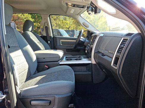 Used 2019 RAM 1500 Big Horn image 13