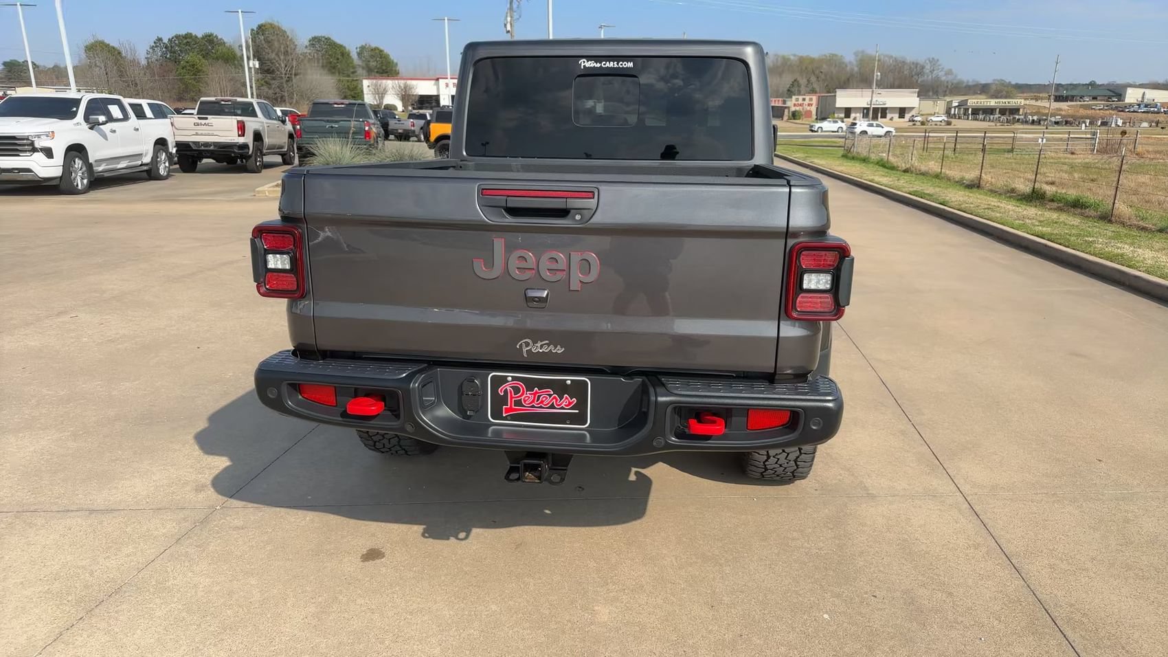 Used 2024 Jeep Gladiator Rubicon AWD/4WD image 8