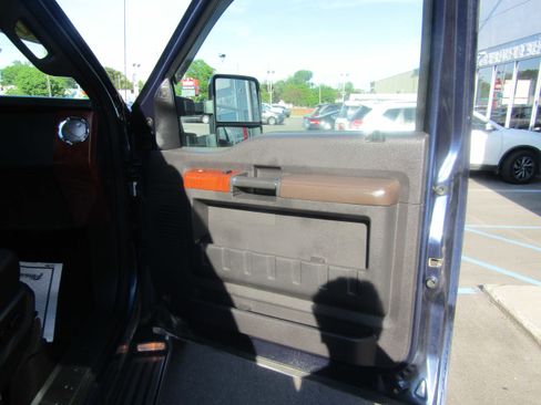Used 2016 Ford F350 King Ranch AWD/4WD image 10