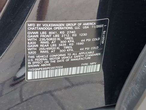 Certified 2023 Volkswagen ID.4 Pro S AWD/4WD image 38