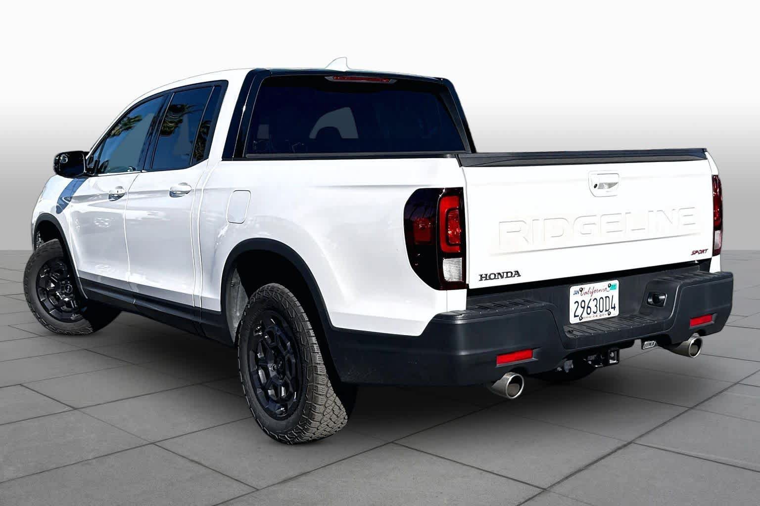 Used 2025 Honda Ridgeline Sport+ image 11