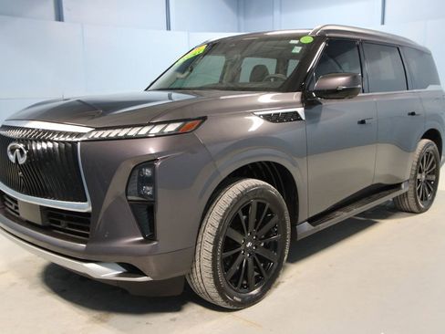 Used 2025 INFINITI QX80 Luxe image 38