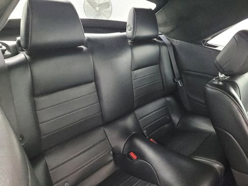 Used 2013 Ford Mustang Premium image 19
