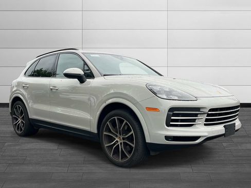 Used 2020 Porsche Cayenne AWD/4WD image 7